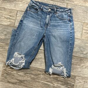 American Eagle Mom Jean